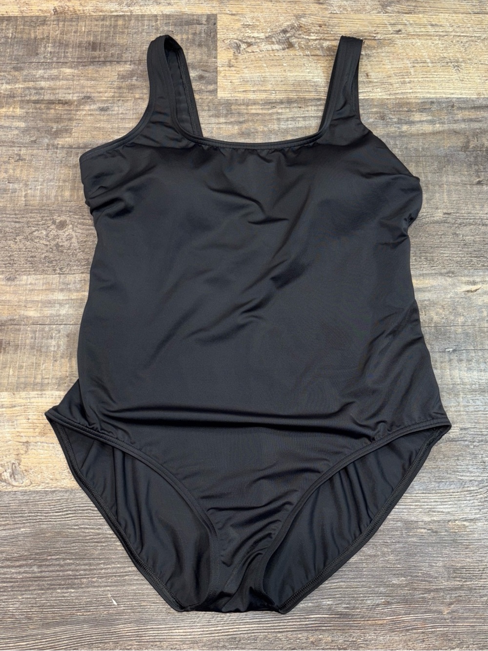 Lands’ End Black One Piece Swimsuit Size 16 Soft Cups